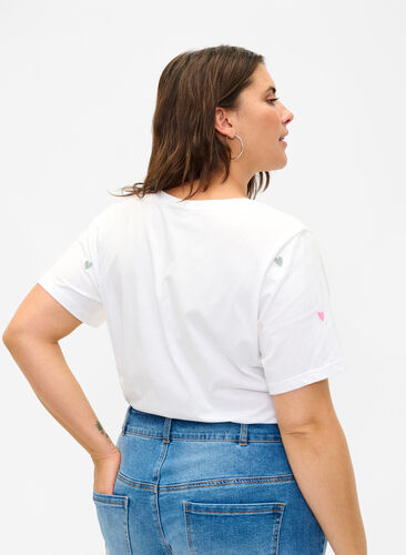 T-Shirt aus Bio-Baumwolle mit Herzen, Bright W. Love Emb., Model image number 1