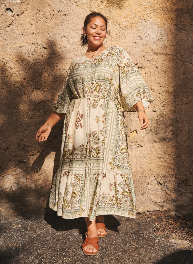 Gemustertes Midikleid aus Viskose mit Bindeg&uuml;rtel, Gr&uuml;n, Image image number 0