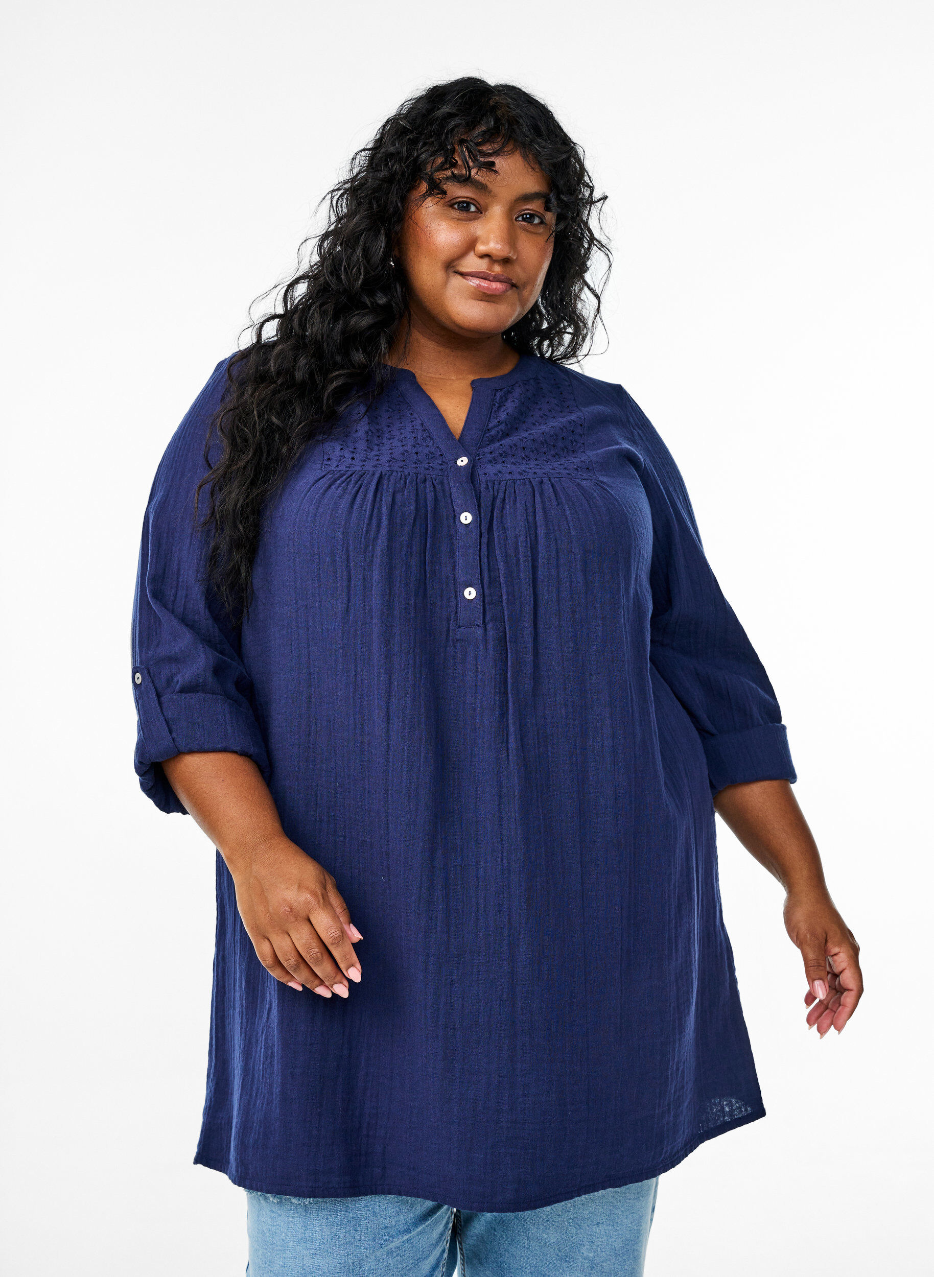 ZizziTunika aus Baumwollmusselin mit Broderie Anglaise, Blau, Model image number 0