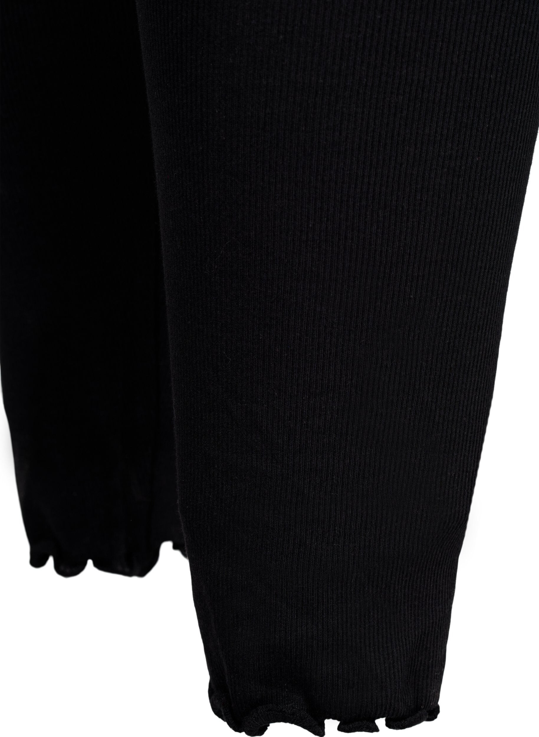 ZizziEng geschnittene, gerippte Hose, Black, Packshot image number 3