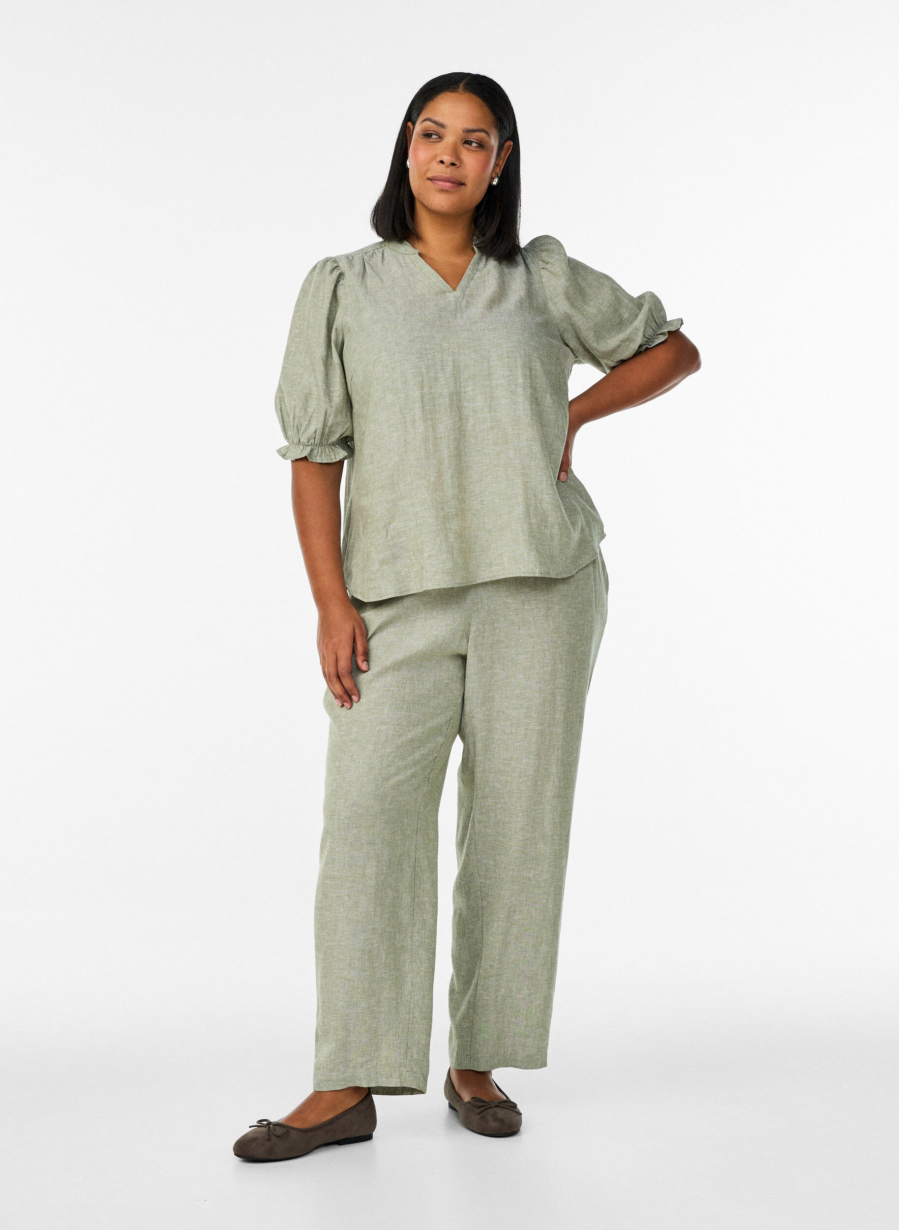 ZizziLockere Hose aus Leinen und Viskose, Gr&uuml;n, Model image number 0