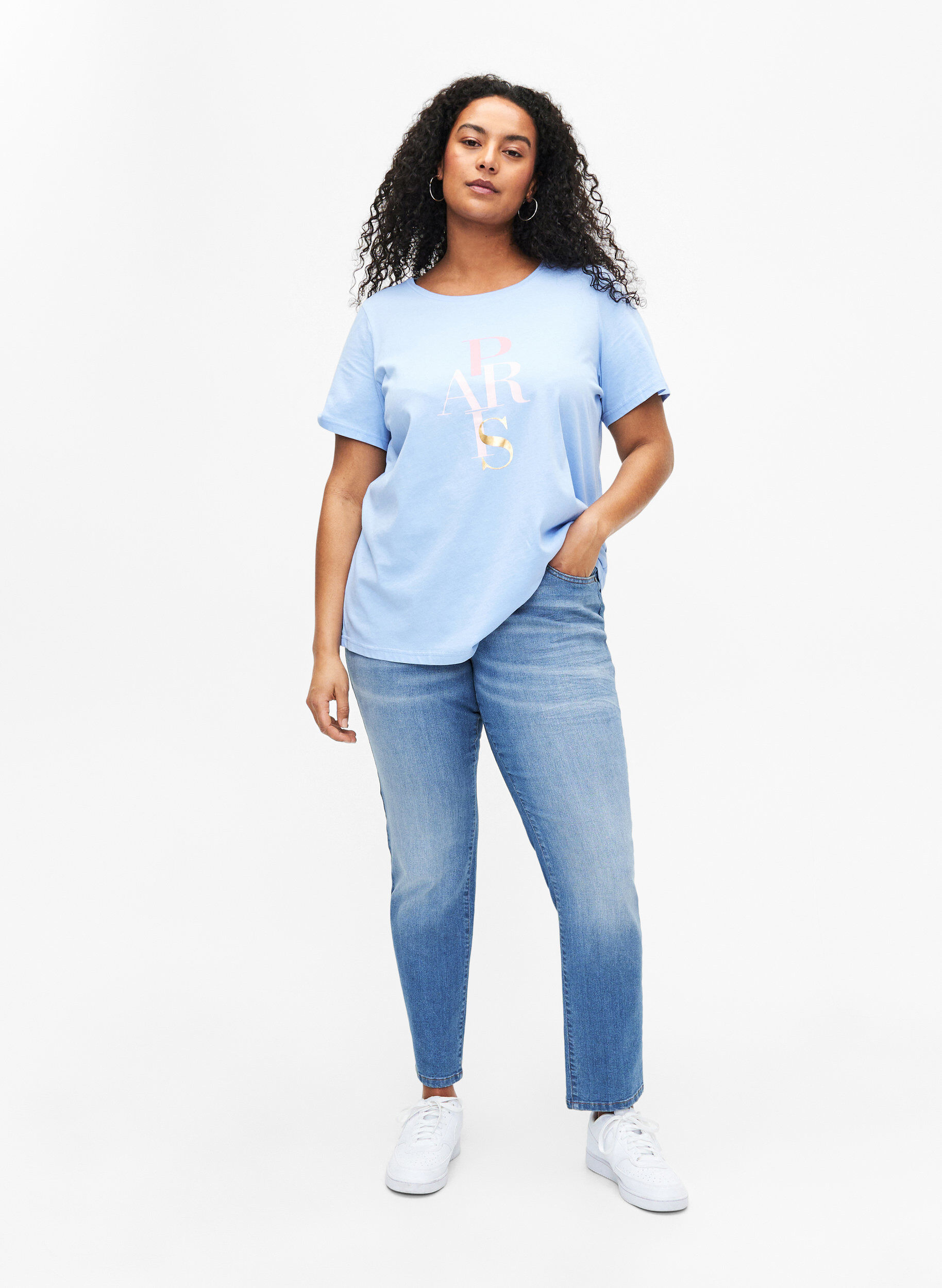 ZizziBaumwoll-T-Shirt mit Textaufdruck, Serenity w. Paris, Model image number 2