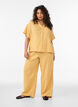 Bluse aus Baumwoll-Musselin mit kurzen &Auml;rmeln, Gelb, Model image number 1