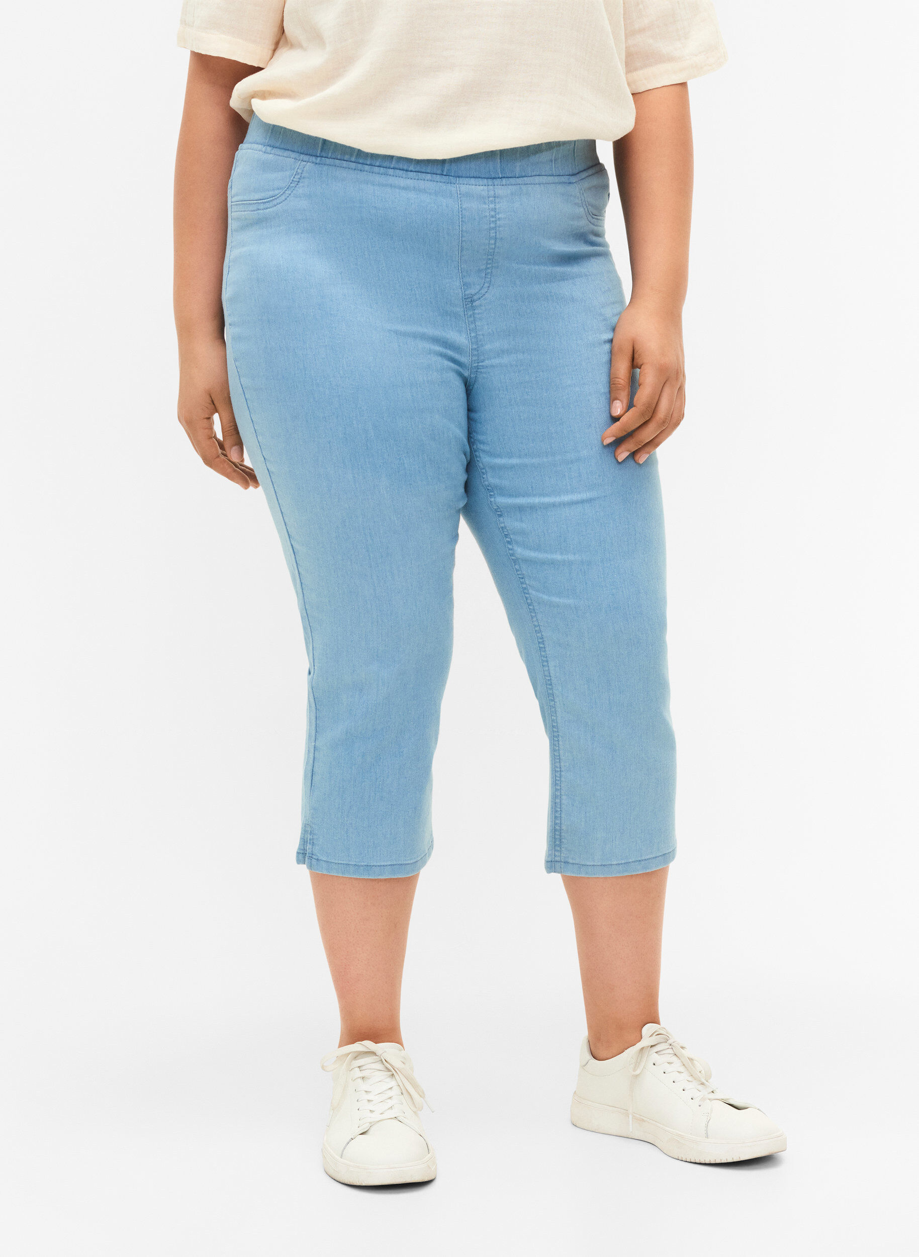 ZizziCaprihose in Baumwollmischung, Light blue denim, Model image number 2