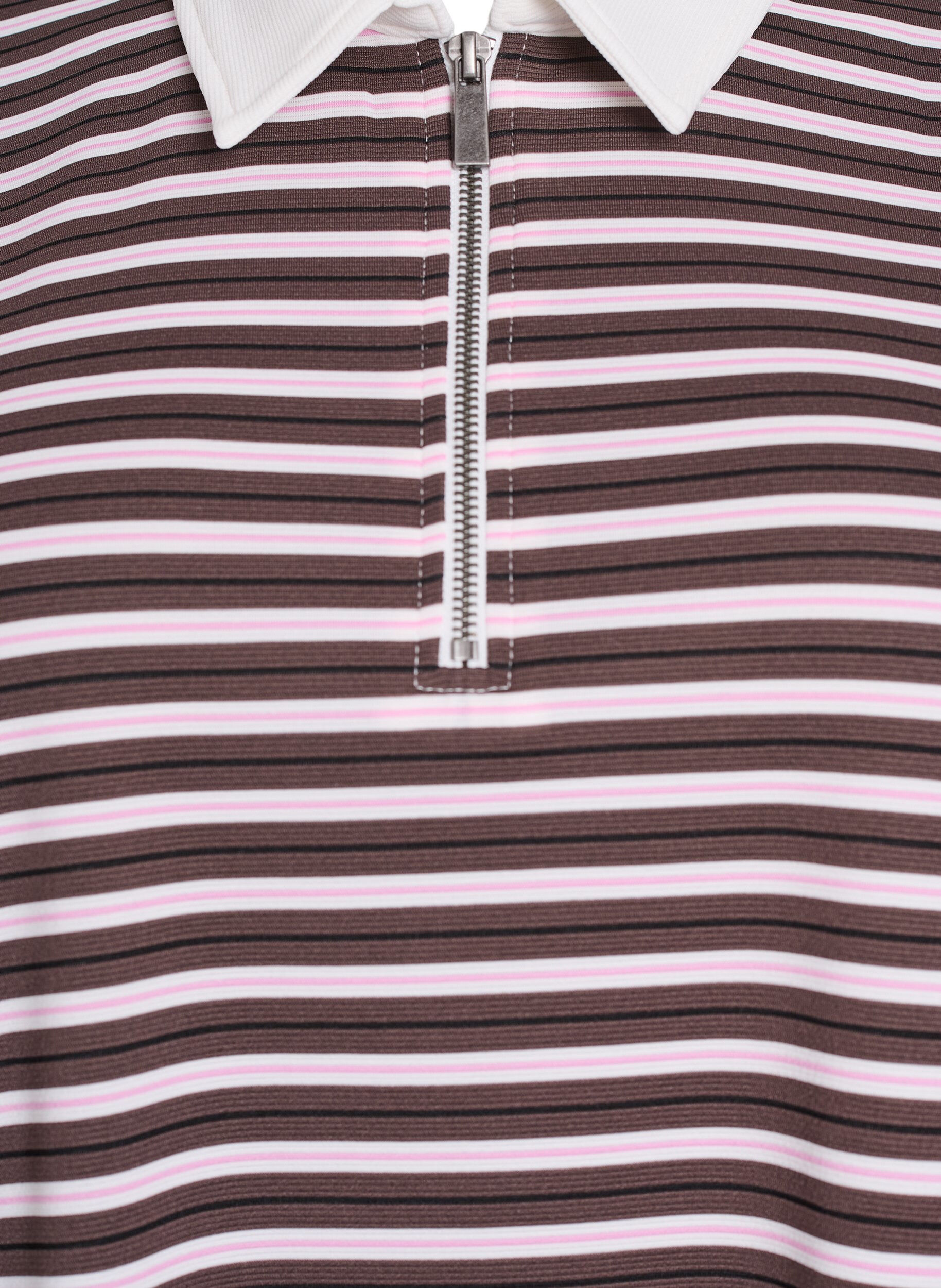 ZizziKurz&auml;rmliges Poloshirt mit Streifen und Rei&szlig;verschluss, Braun, Packshot image number 2