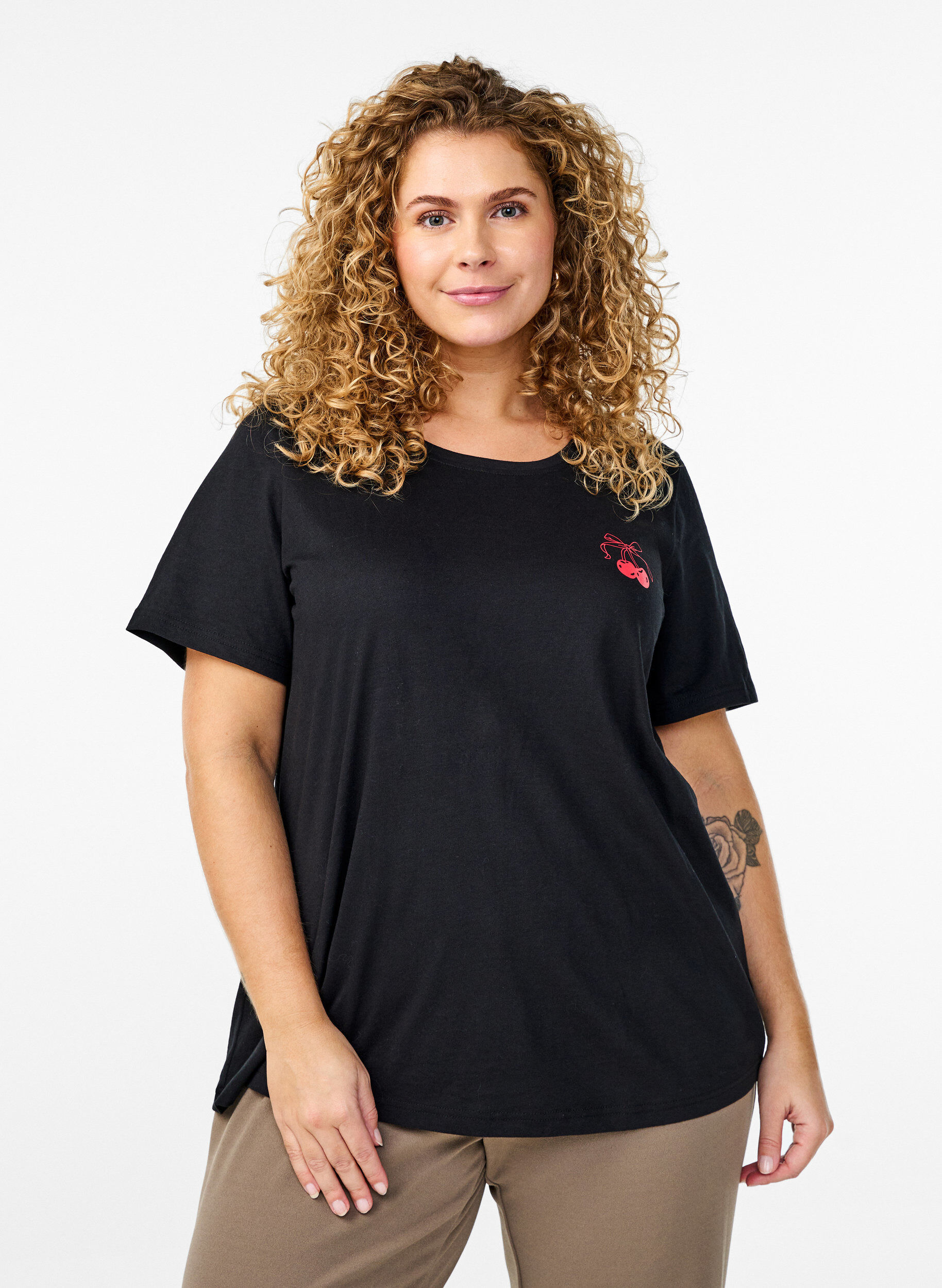 ZizziFLASH - T-Shirt mit Print, Schwarz, Model image number 0