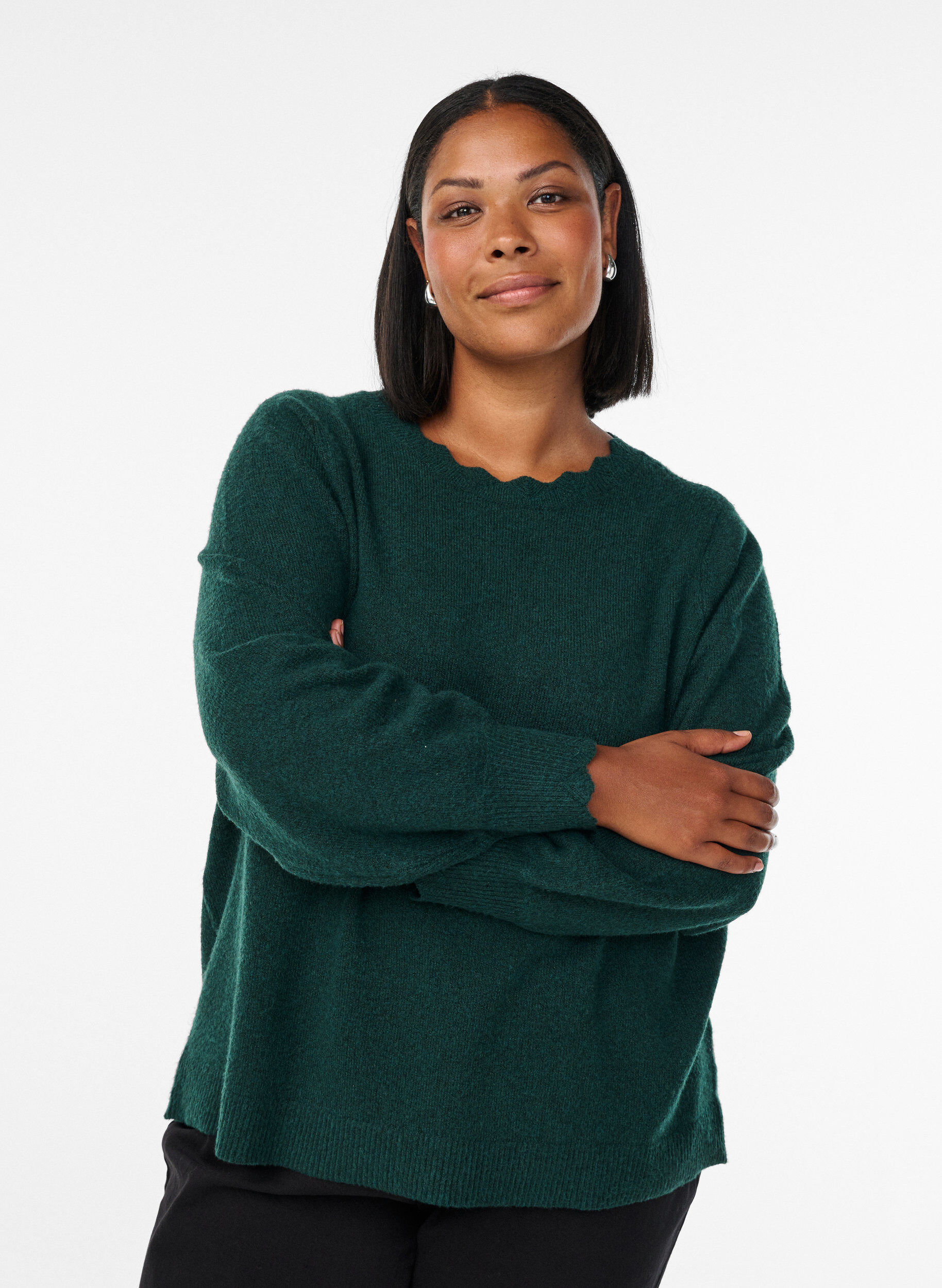 Strickbluse mit Wellenkante, Gr&uuml;n, Model