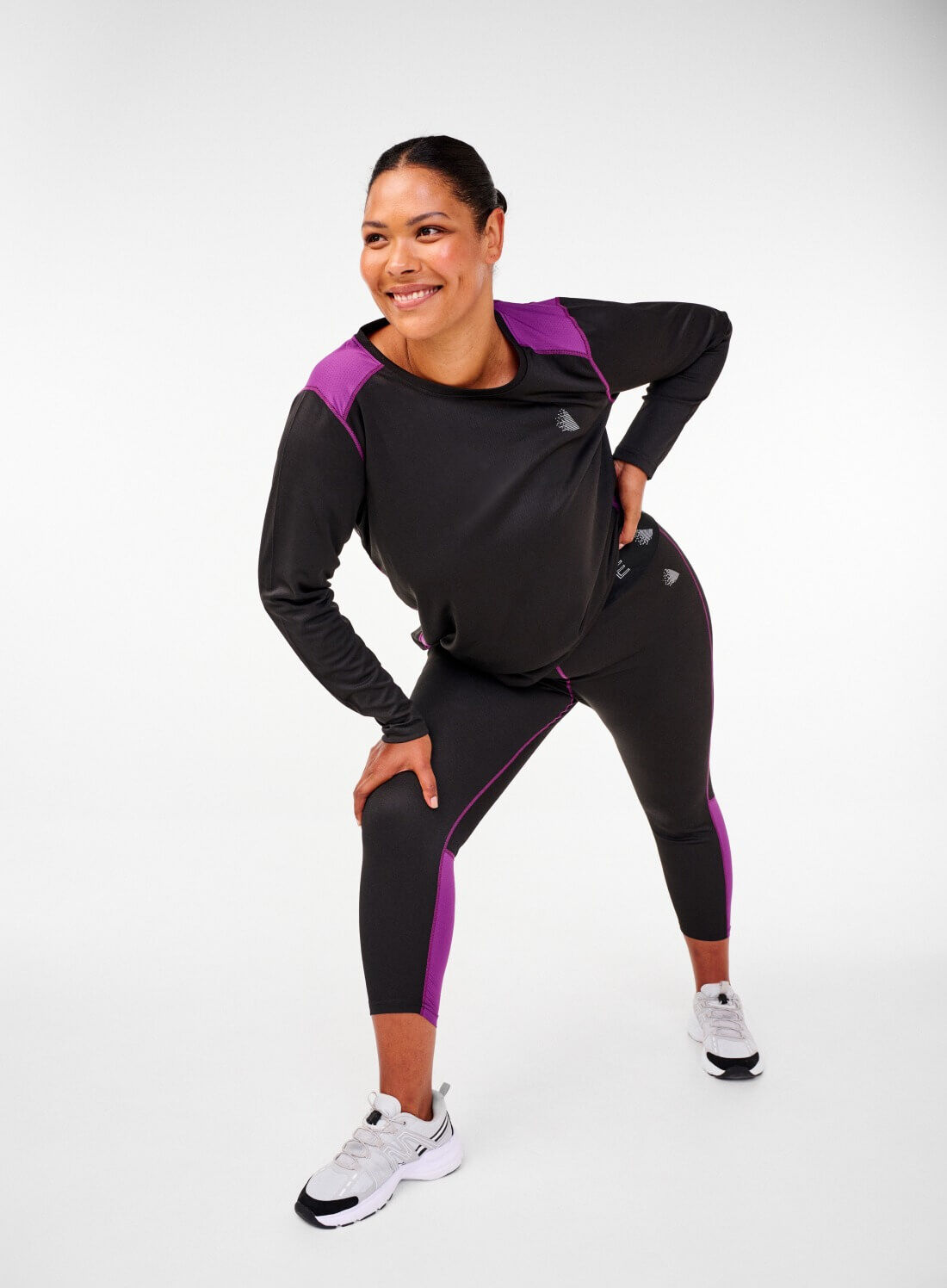 ZizziZweifarbiges Skiunterhemd mit langen &Auml;rmeln, , Model