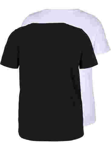 2er-Pack basic T-Shirts aus Baumwolle, Black/Bright W, Packshot image number 1