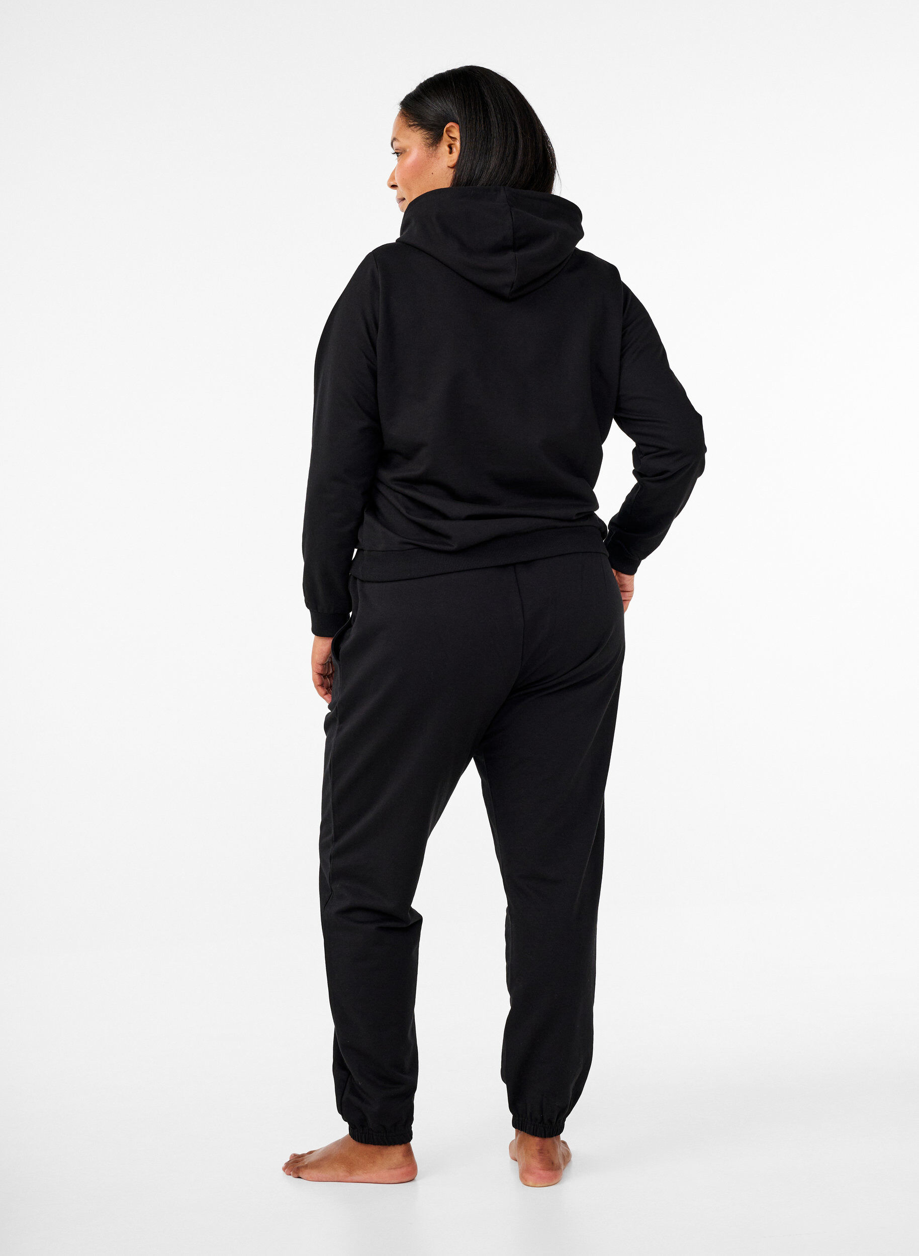 ZizziSweatshirt mit Kapuze und Aufdruck, Schwarz, Model image number 2