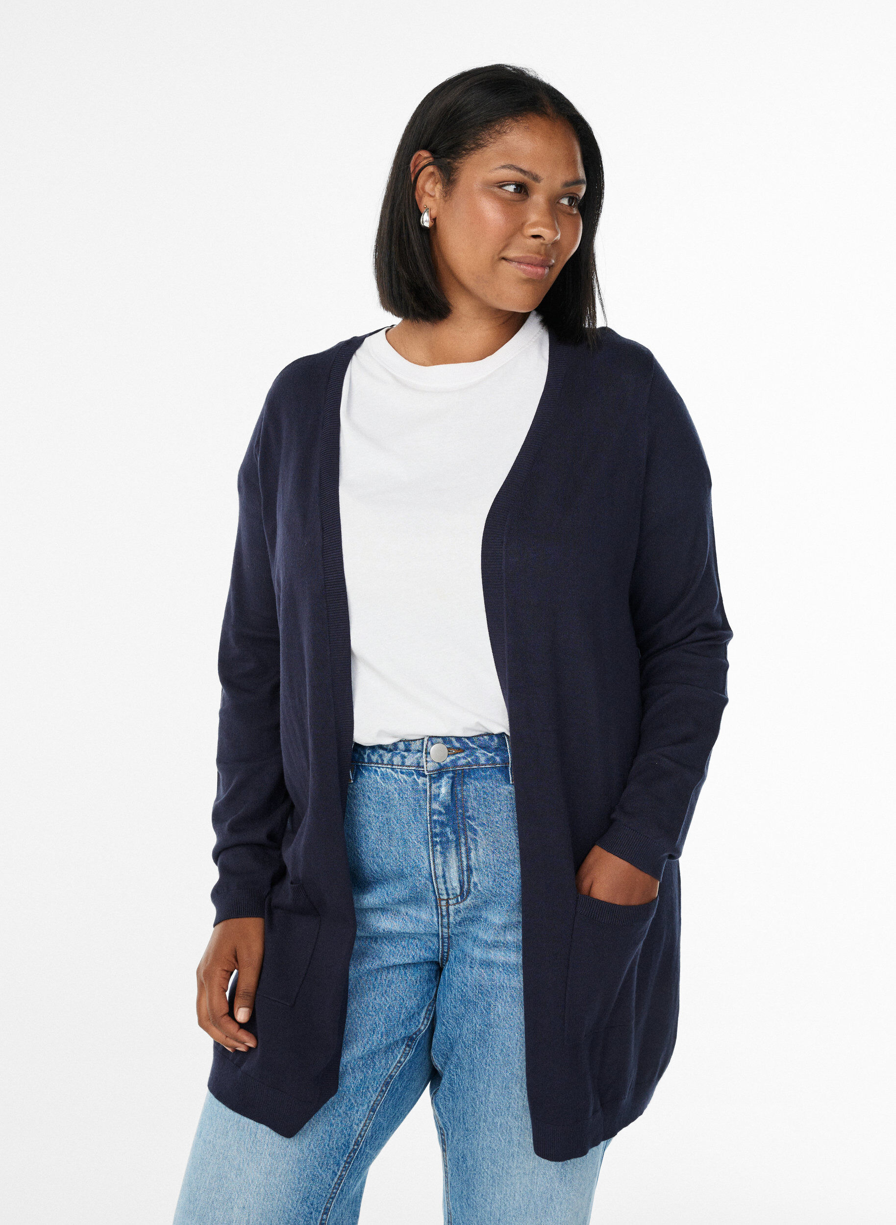 Lange Strickjacke aus einer Viskosemischung, Blau, Model
