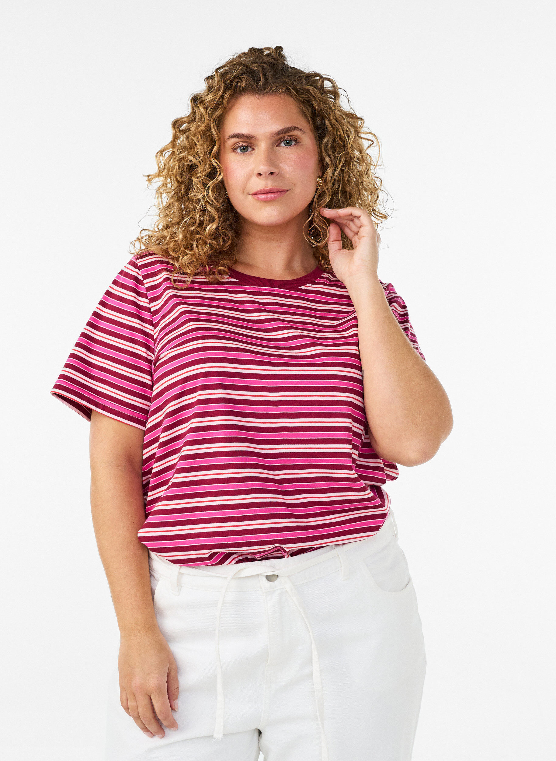 ZizziGestreiftes T-Shirt aus Bio-Baumwolle, Rot, Model image number 0