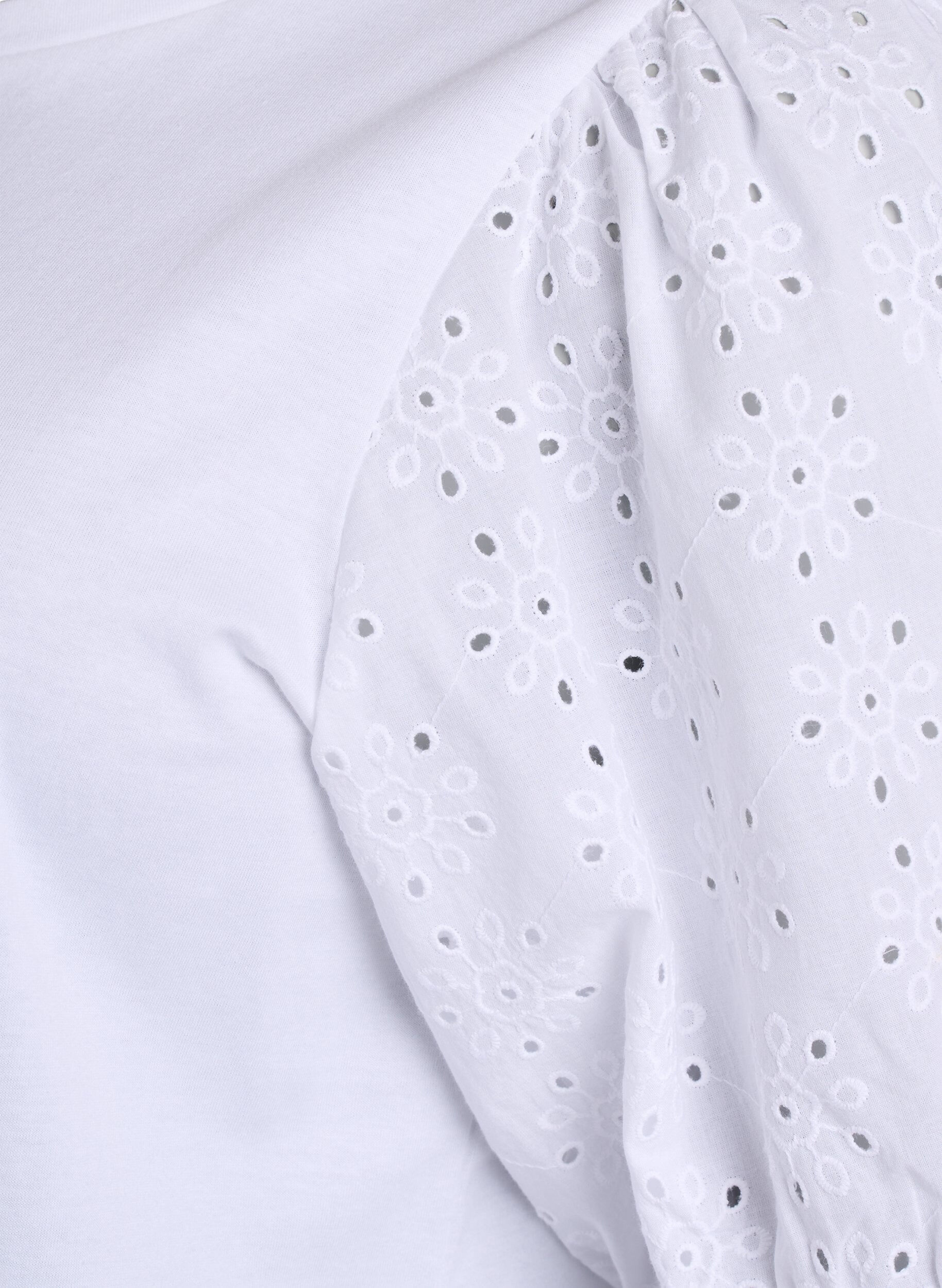 ZizziT-Shirt mit &Auml;rmeln in Broderie Anglaise, Wei&szlig;, Packshot image number 3