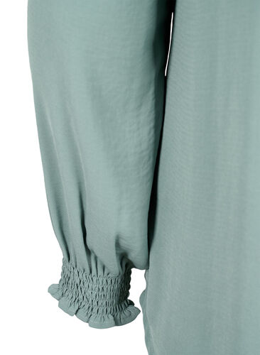 Bluse mit Smok und V-Ausschnitt, Chinois Green, Packshot image number 3