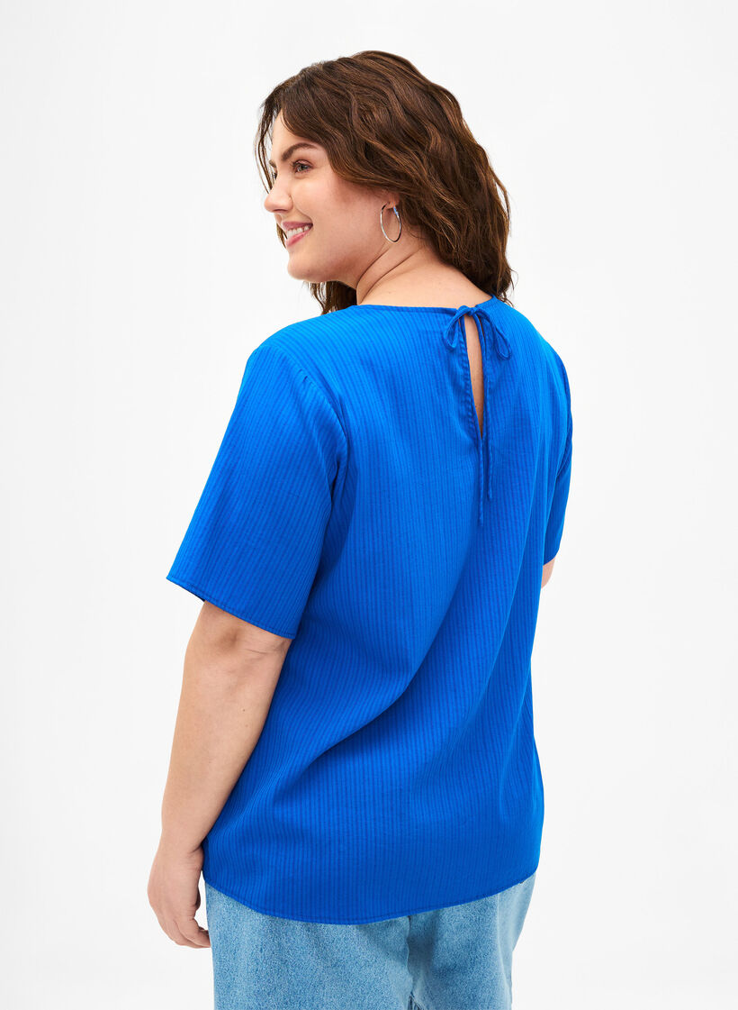 Kurzärmelige Bluse aus Viskose mit Schleifen, Princess Blue, Model image number 1