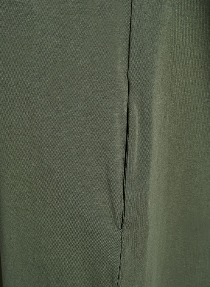 Midi-T-Shirtkleid mit V-Ausschnitt, Gr&uuml;n, Packshot image number 4