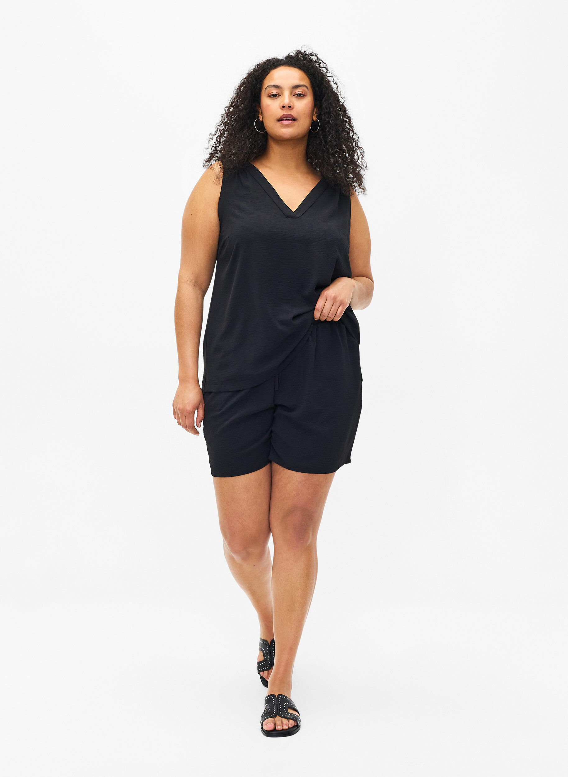 ZizziKurze Hose mit Taschen und elastischem Bund, Schwarz, Model image number 1