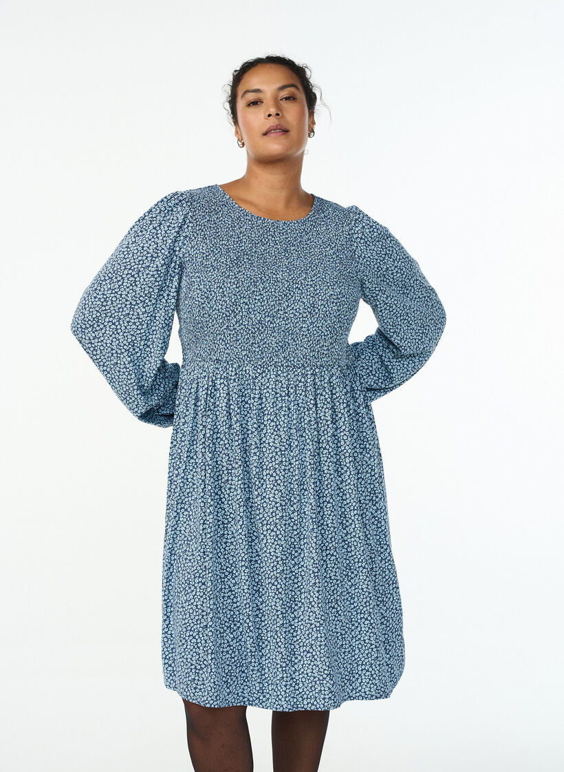 Kleid mit gesmoktem Oberteil und kleingebl&uuml;mtem Muster, Blau, Model image number 0