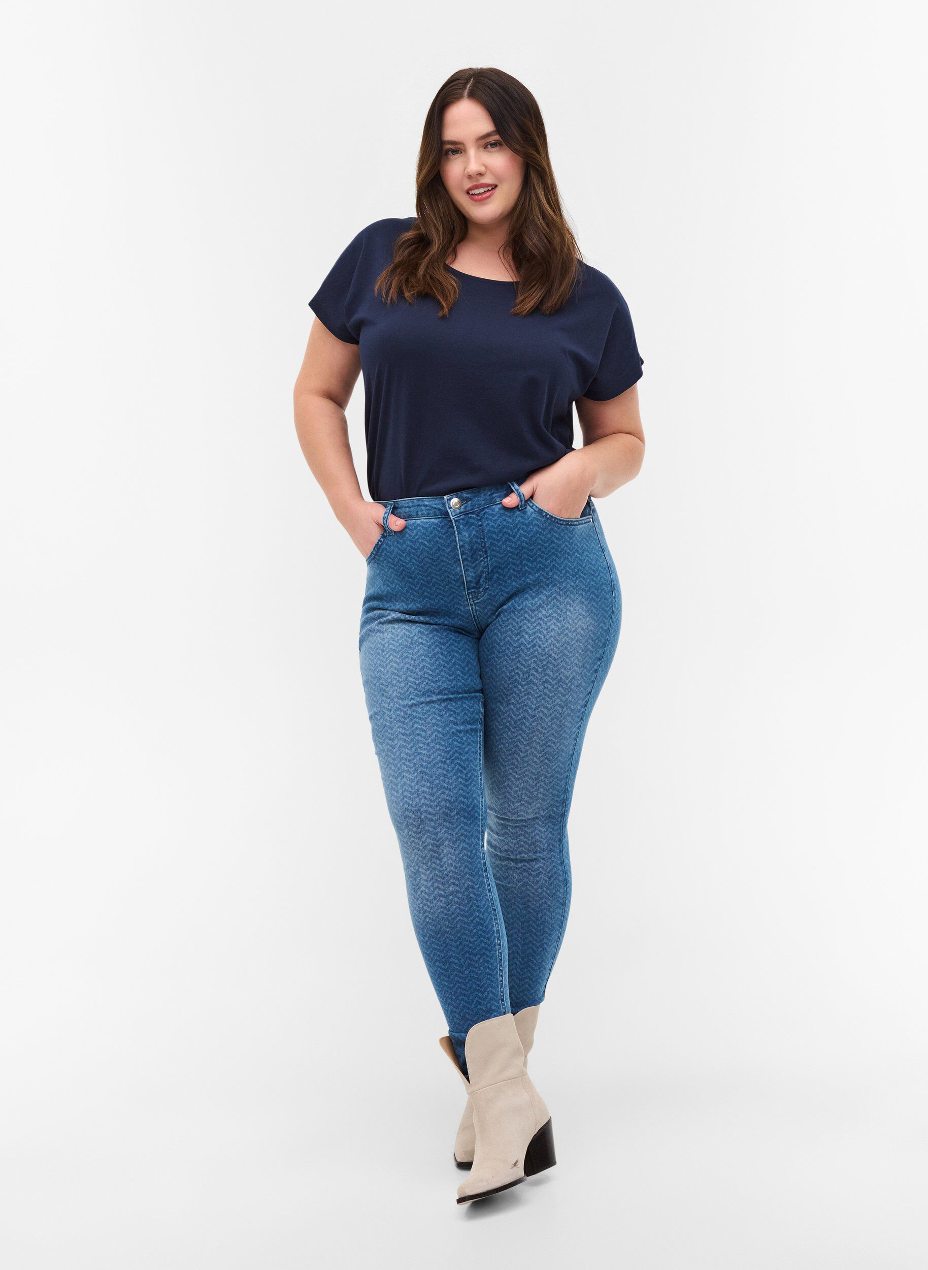 ZizziBedruckte Amy Jeans mit hoher Taille, Ethnic Pri, Model image number 0