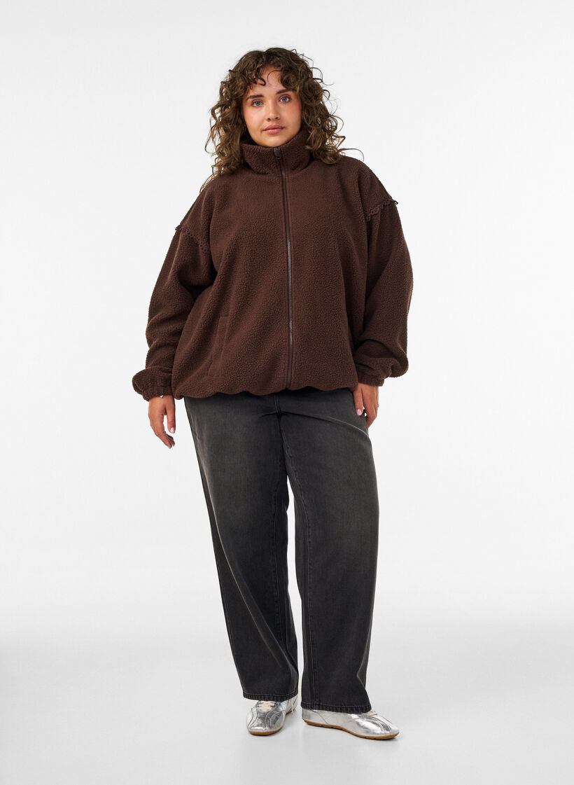 Teddyjacke mit Details aus Lochstickerei und hohem Kragen, Braun, Model image number 1