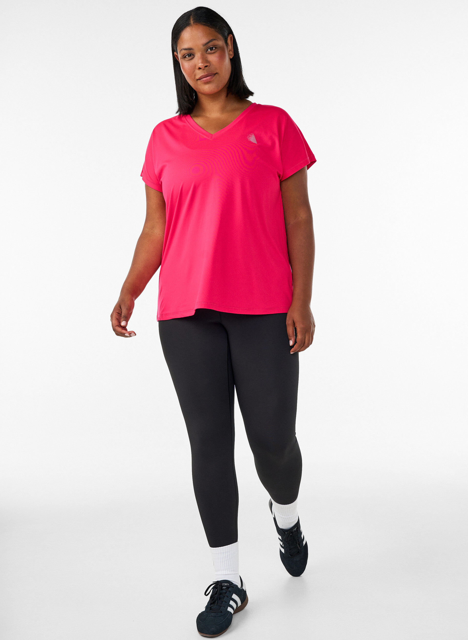 ZizziLockeres Trainings-T-Shirt mit V-Ausschnitt, Pink, Model image number 1