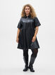 Kurzes Kleid aus Kunstleder in A-Linien-Form, Schwarz, Model image number 1