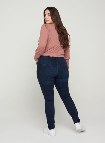 Super Slim Amy Jeans mit hoher Taille, Dark blue denim, Model image number 1