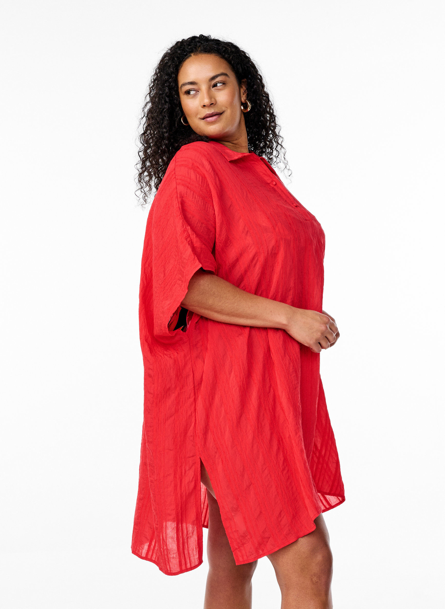 Strandkaftan mit Kragen und Knopfverschluss, Rot, Model