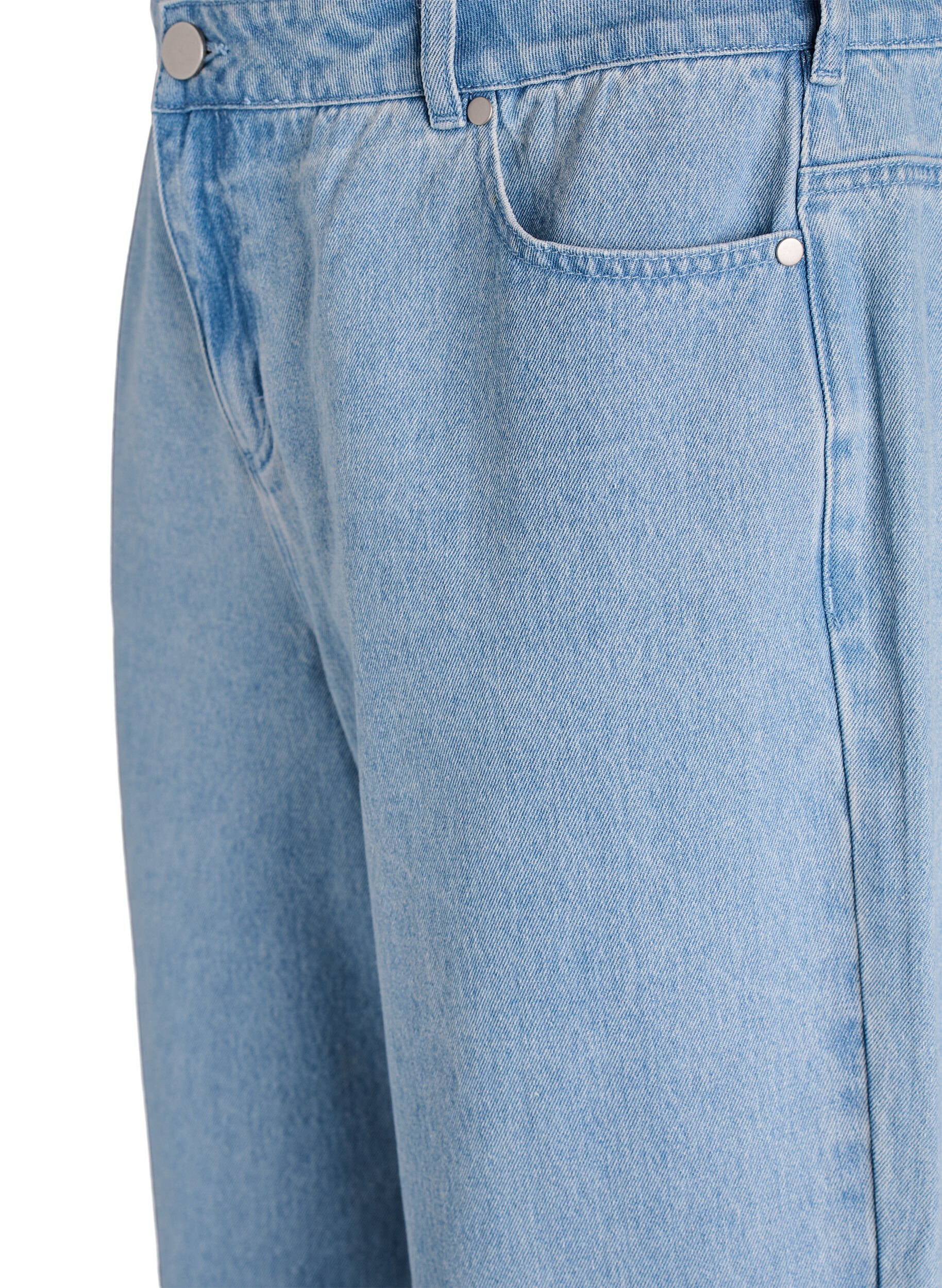 ZizziMyra Jeans mit weiter Passform und Blumendetails, Blau, Packshot image number 2