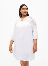 Kleid aus einer Baumwollmischung mit Leinen und Häkeldetails, Bright White, Model