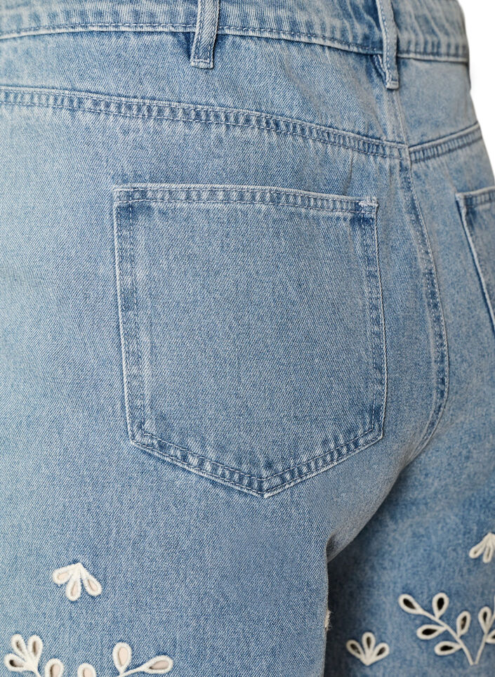 Jeansshorts mit Lochstickerei und hoher Taille, Blau, Packshot image number 3