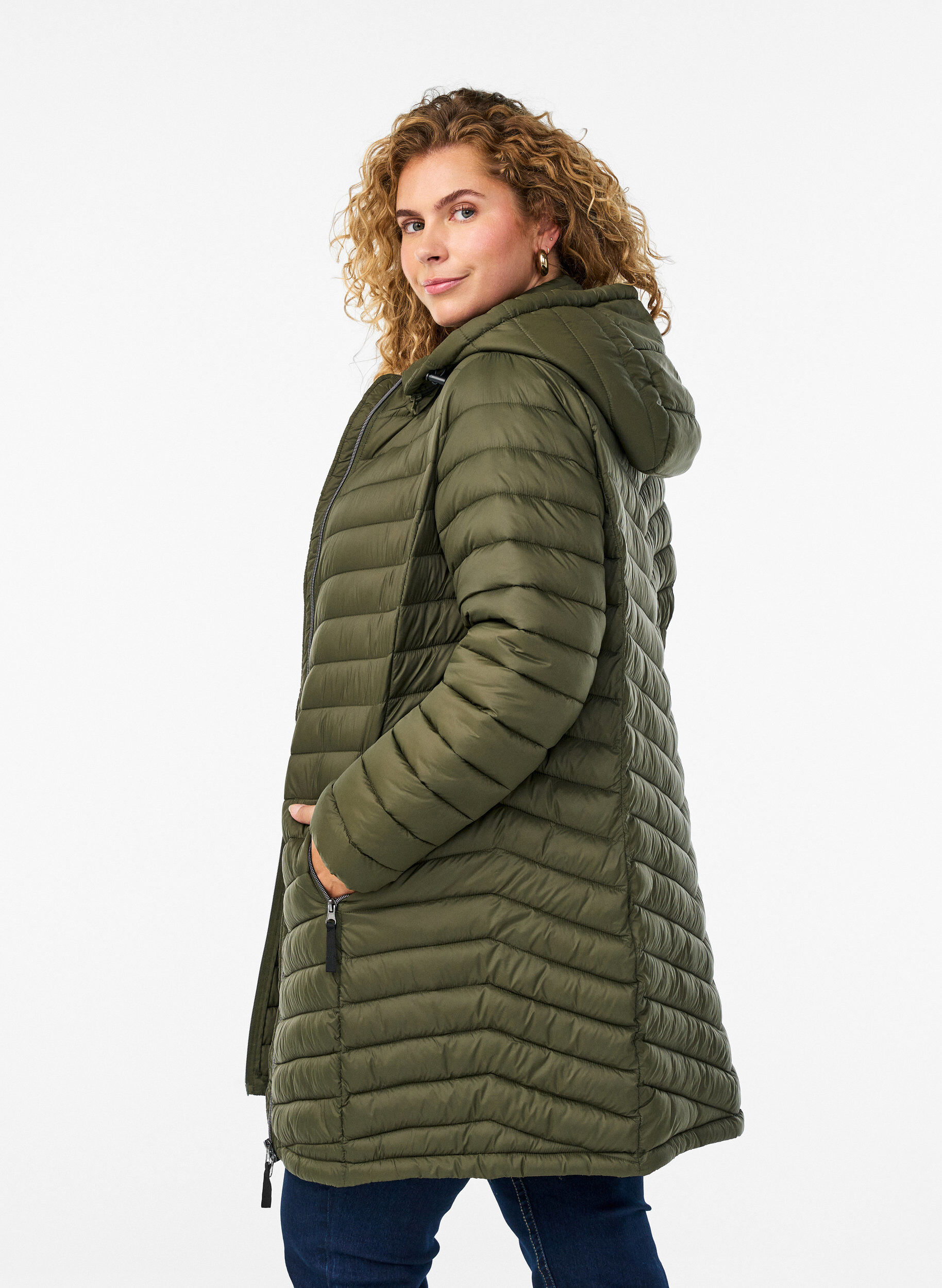 ZizziLeichte Jacke mit Taschen und abnehmbarer Kapuze, Gr&uuml;n, Model image number 2