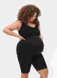 Radlershorts für Schwangere mit Spitzenrand, Black, Model