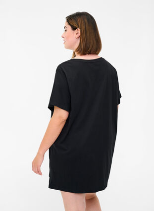 Oversize Nachtshirt aus Bio-Baumwolle, Black, Model image number 1