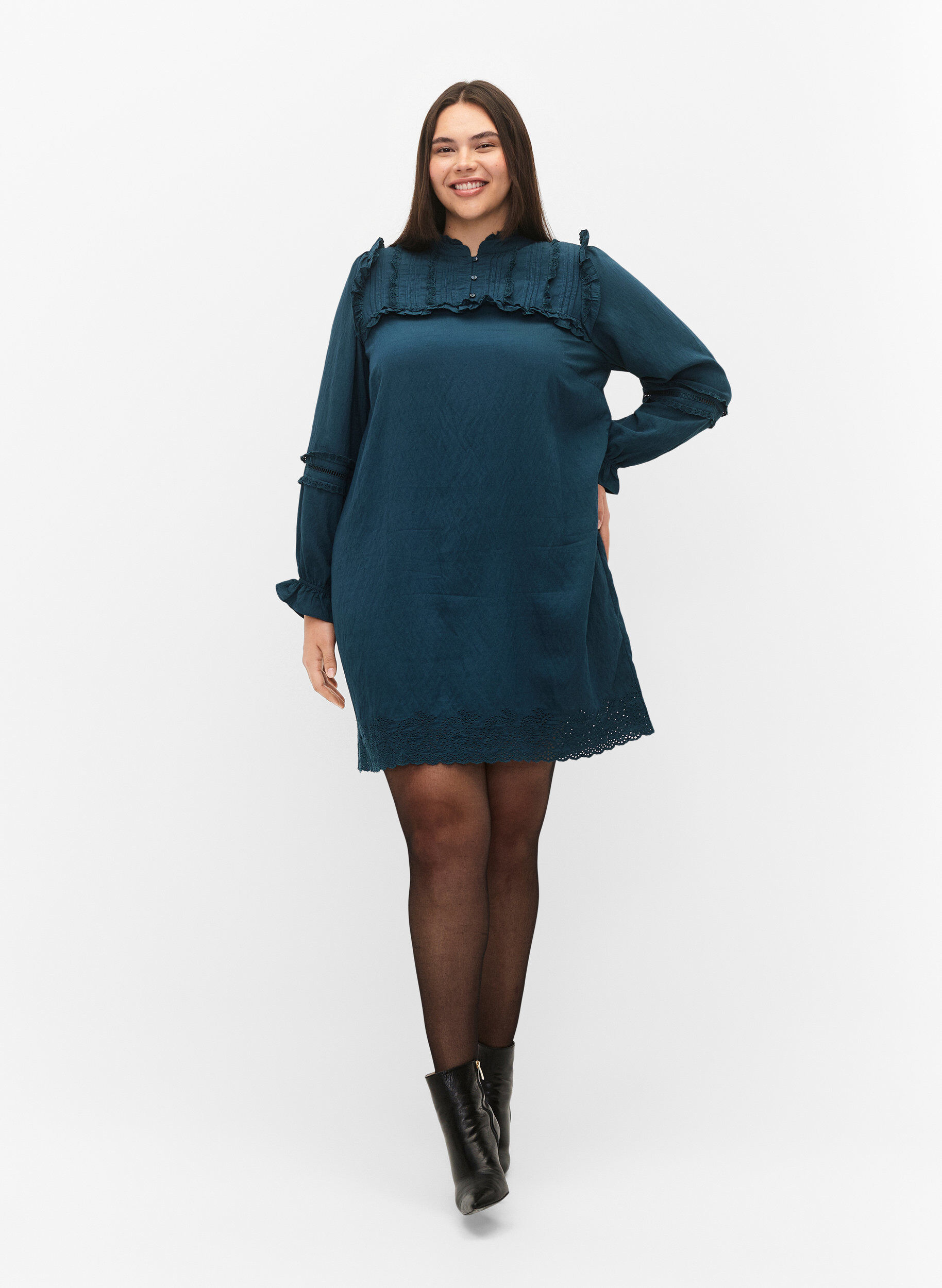 ZizziKleid aus Viskose mit Lochstickerei und R&uuml;schendetails, Reflecting Pond, Model image number 3