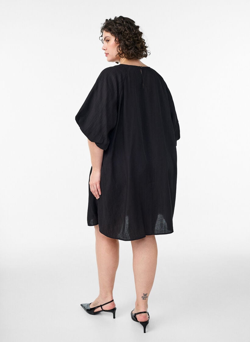 Kurzes Kleid aus Viskose mit Ballon&auml;rmeln, Schwarz, Model image number 2