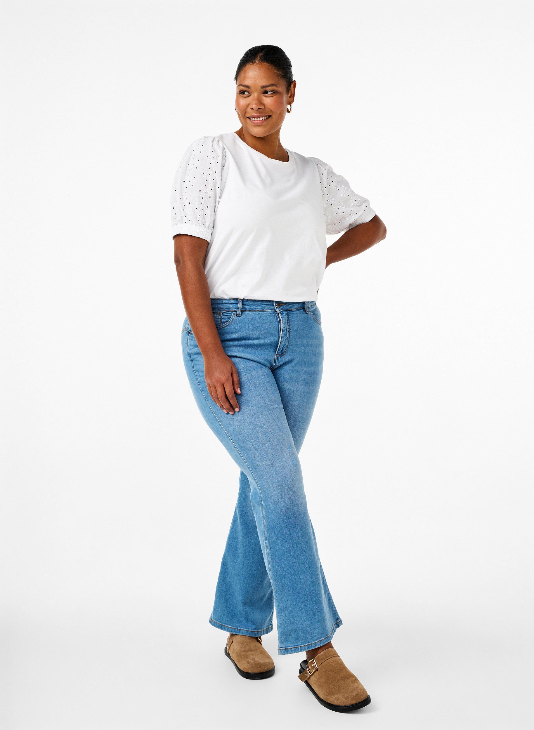 ZizziBluse aus Bio-Baumwolle mit Lochstickerei am &Auml;rmel, Bright White, Model image number 2