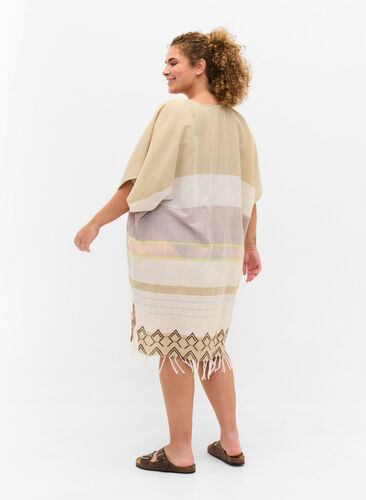 Gestreiftes Strandkleid aus Baumwolle mit Fransen, Sand As Sample, Model image number 1