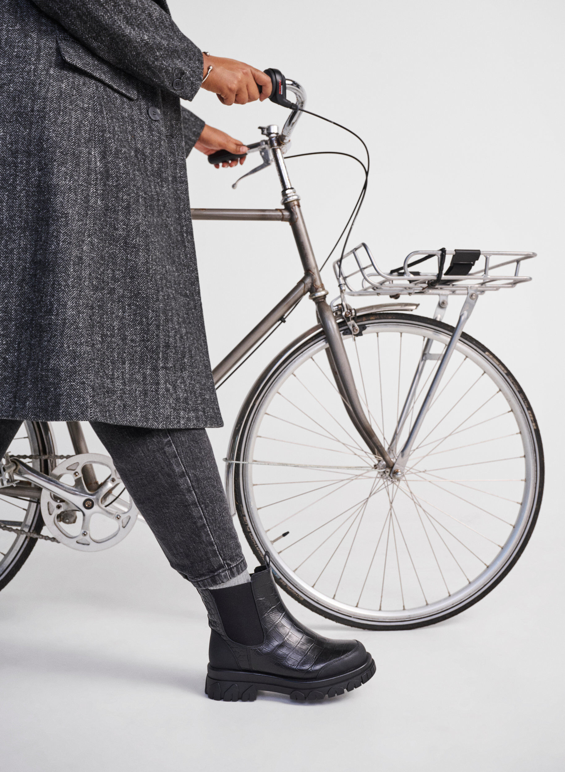 ZizziExtra-Weite &ndash; Croco Chelsea-Stiefel aus Leder, Schwarz, Image image number 0