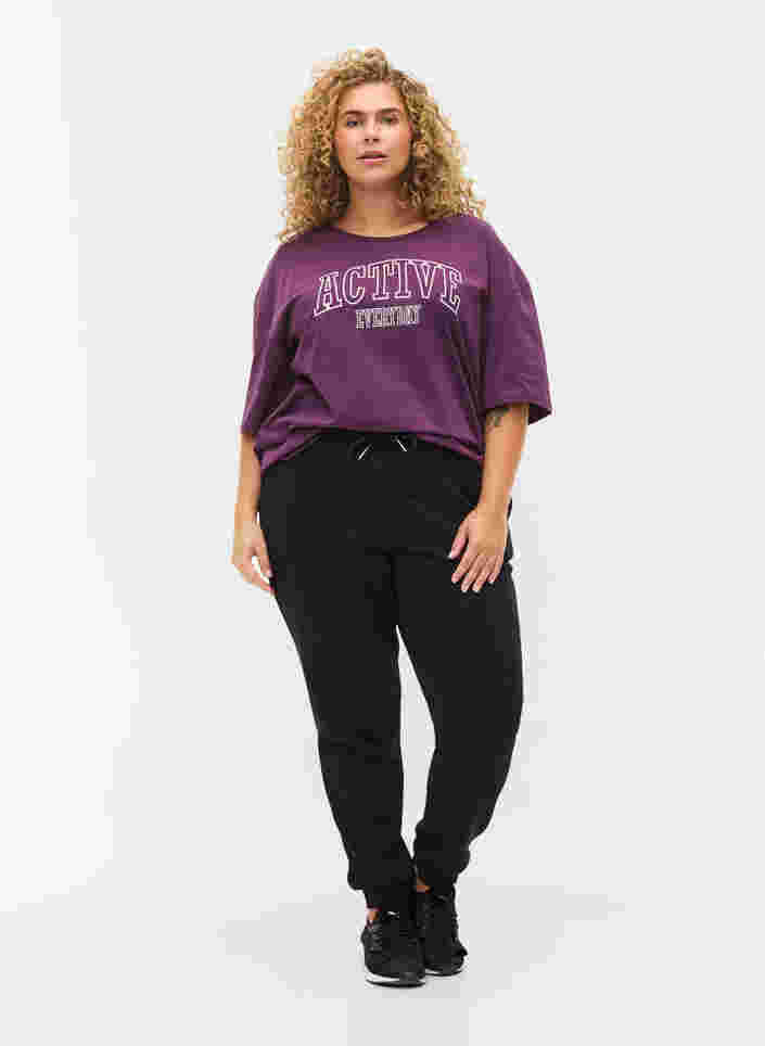 Sweatpants mit Schnürung und Taschen, Black, Model image number 0