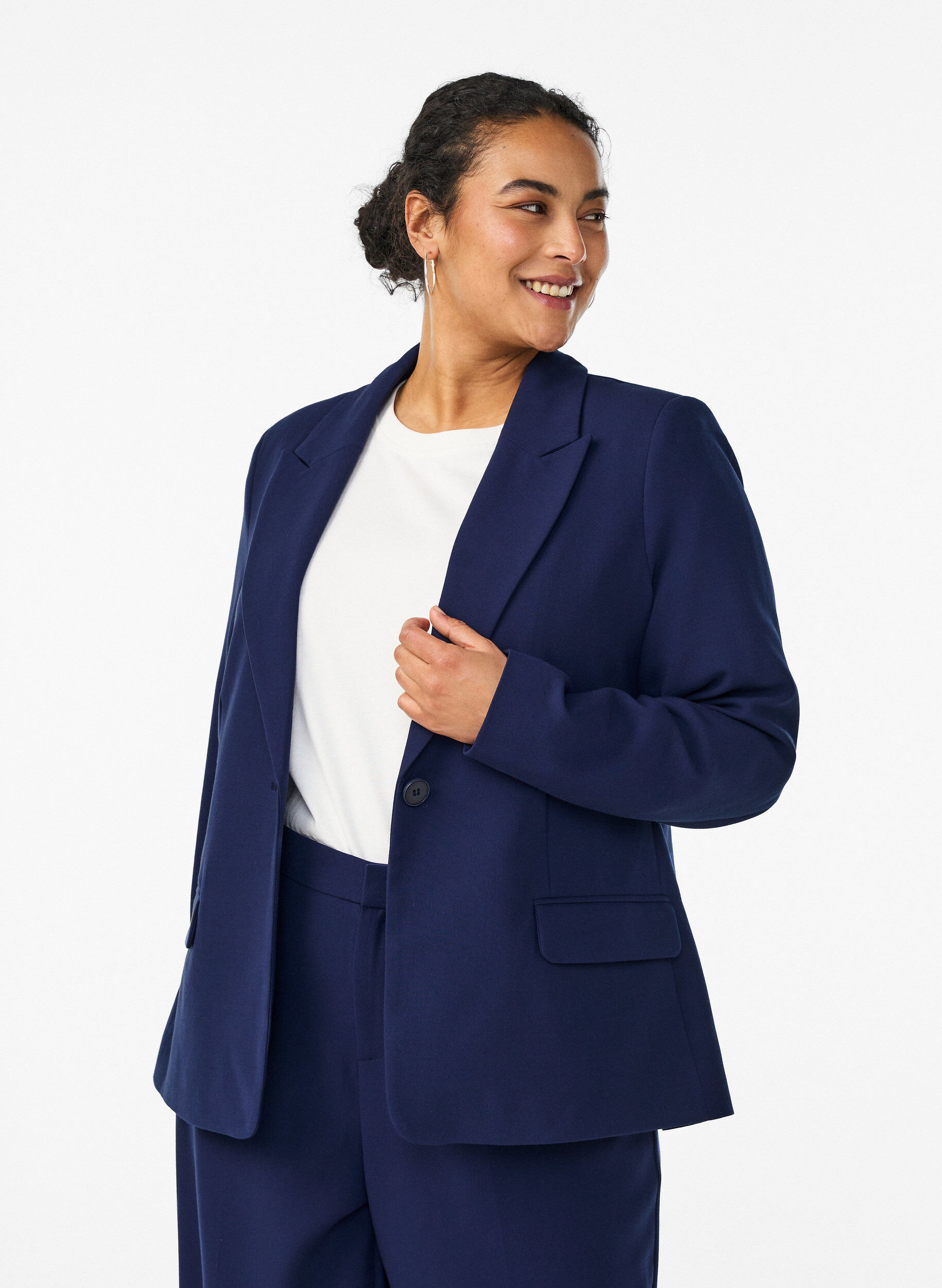 Klassischer Blazer mit Ein-Knopf-Verschluss und Taschen, Blau, Model