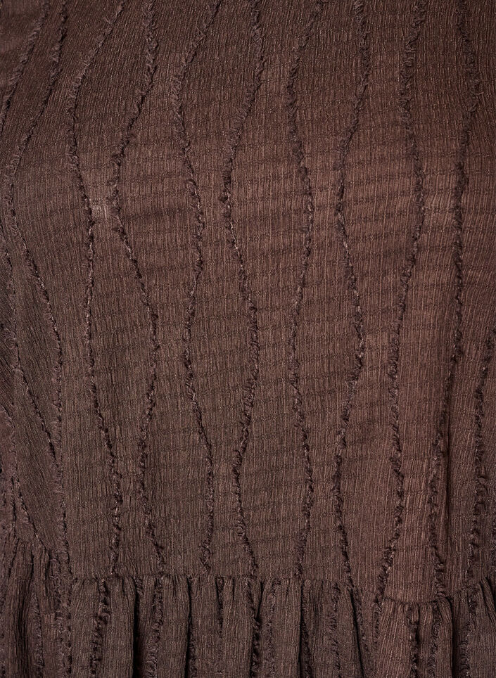 Kurzes Jerseykleid mit welligem Strukturmuster, Braun, Packshot image number 2