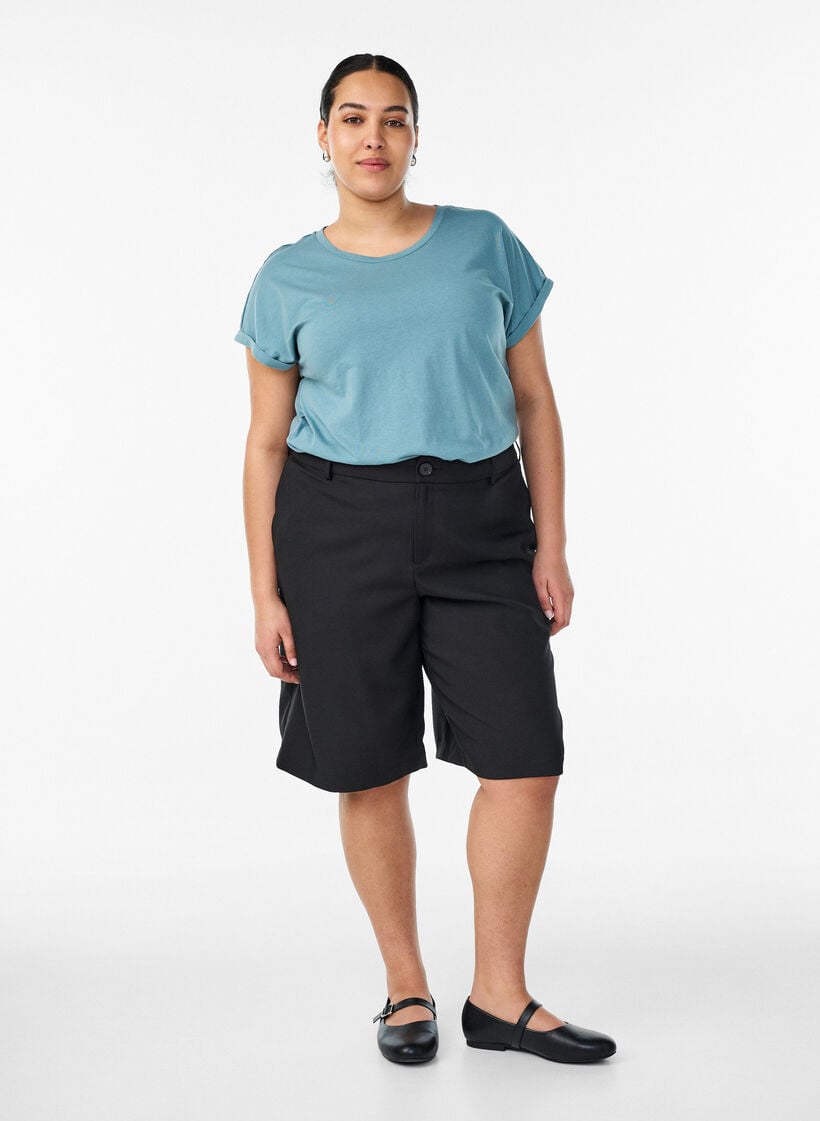 Kurz&auml;rmeliges T-Shirt aus einer Baumwollmischung, Blau, Model image number 1