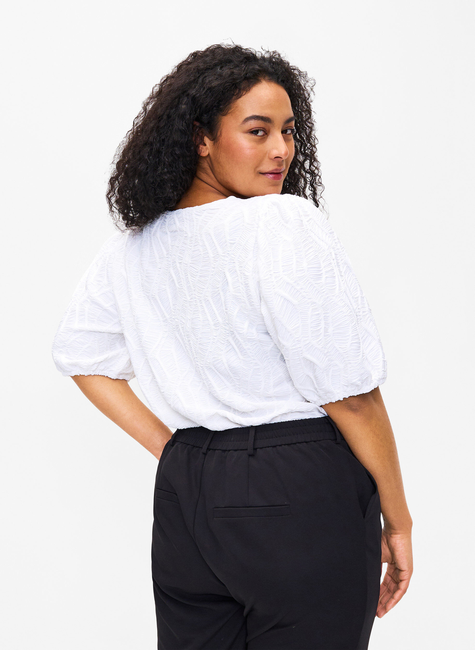 ZizziStrukturierte Bluse mit kurzen &Auml;rmeln, Bright White, Model image number 1