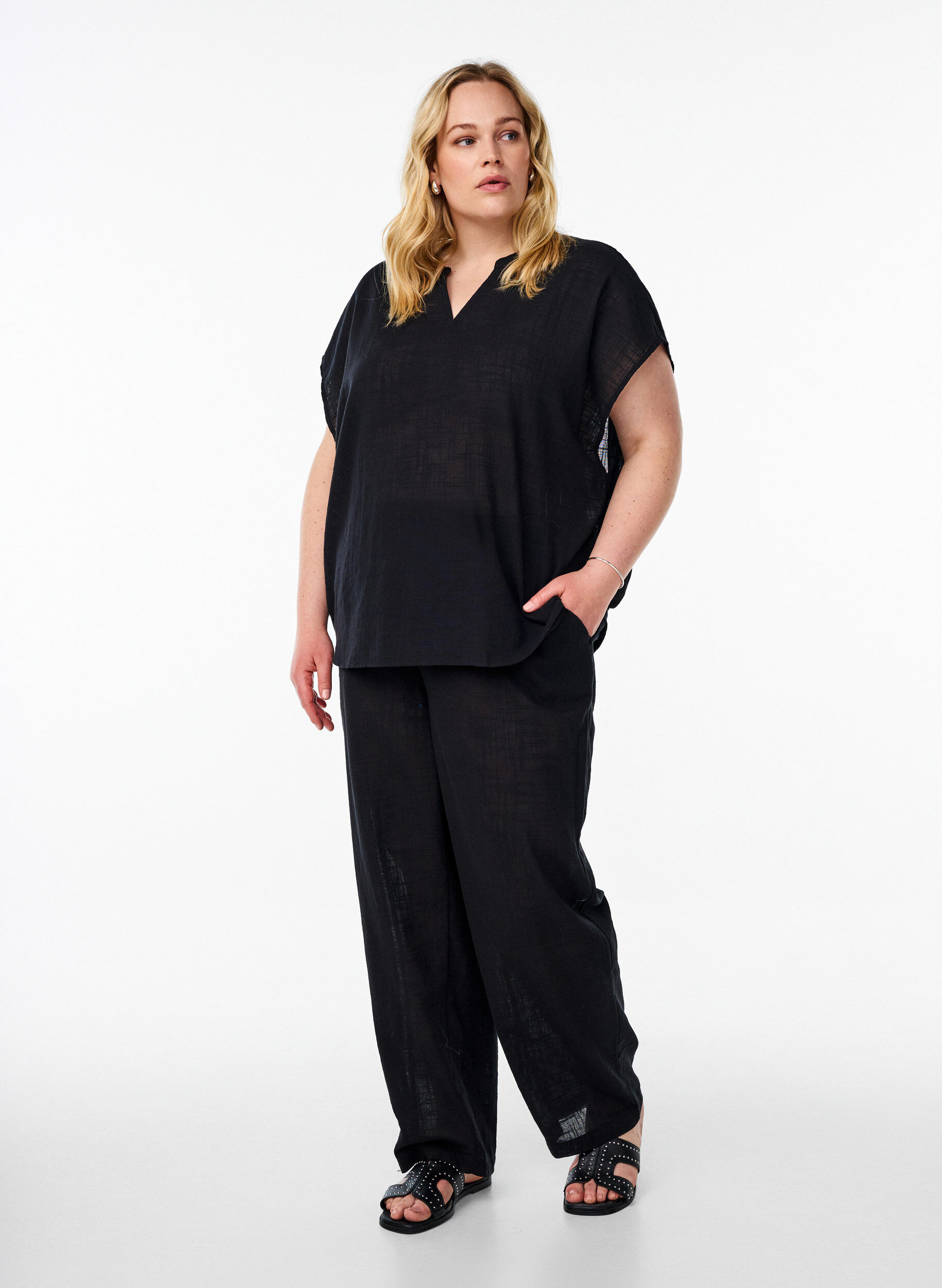 ZizziFLASH - Gerade geschnittene Hose mit hoher Taille, Schwarz, Model image number 0