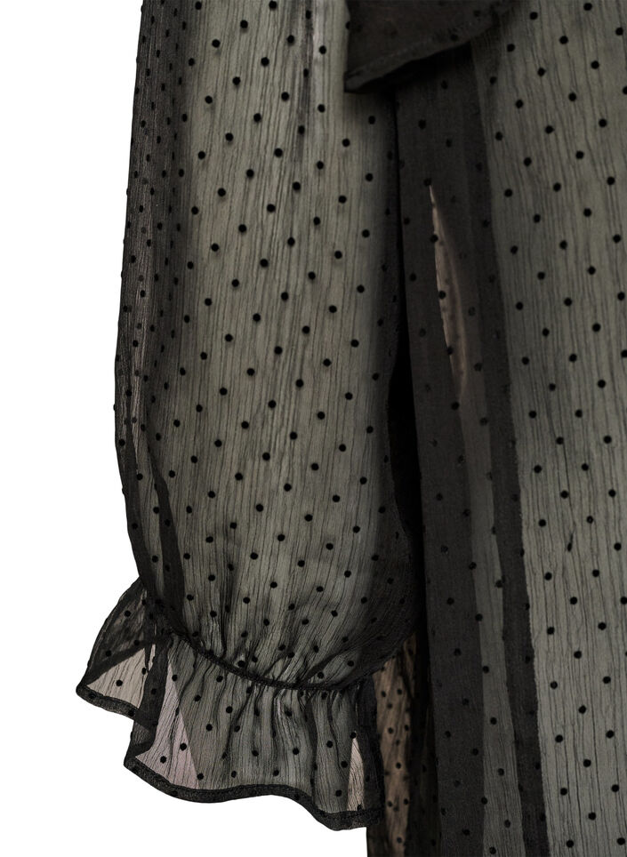 Midikleid aus einem leichten, transparenten Stoff mit Punkten und R&uuml;schen, Schwarz, Packshot image number 3