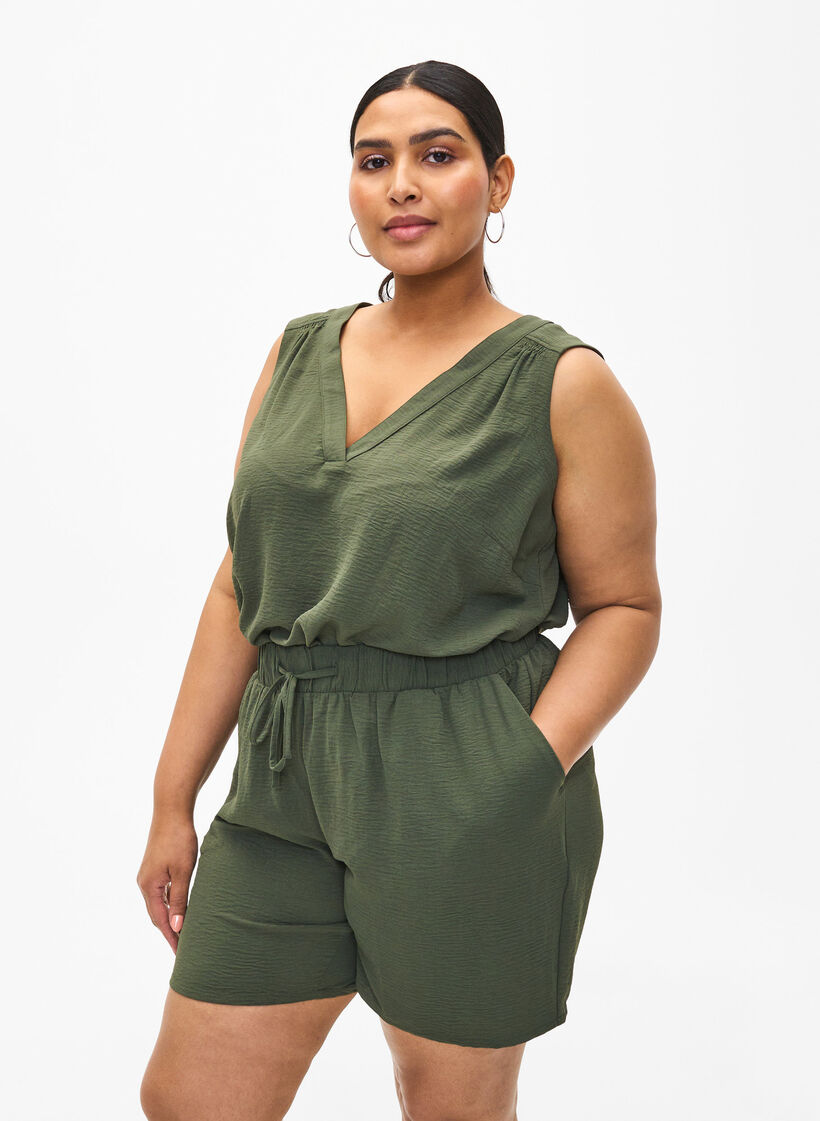 Kurze Hose mit Taschen und elastischem Bund, Gr&uuml;n, Model image number 0