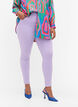 Hochtaillierte Amy Jeans in Super Slim Fit, Lavender, Model image number 2