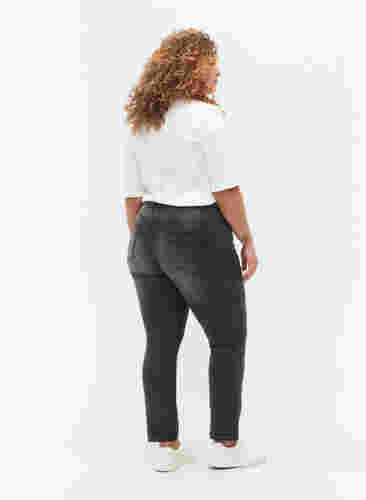 Slim Fit Emily Jeans mit normaler Taillenhöhe, Dark Grey Denim, Model image number 1