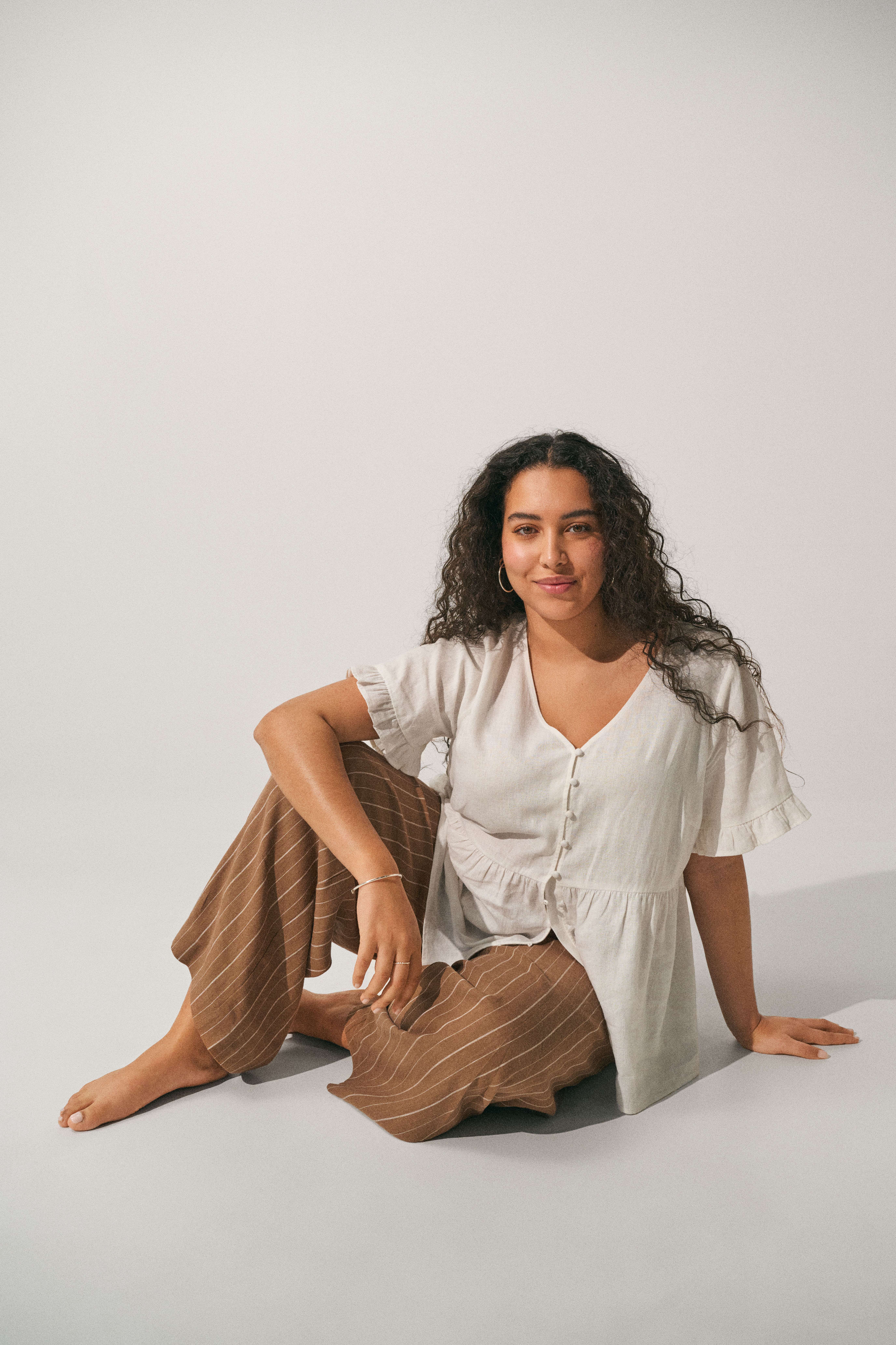 ZizziOutfit aus Leinen und Viskose, , Model